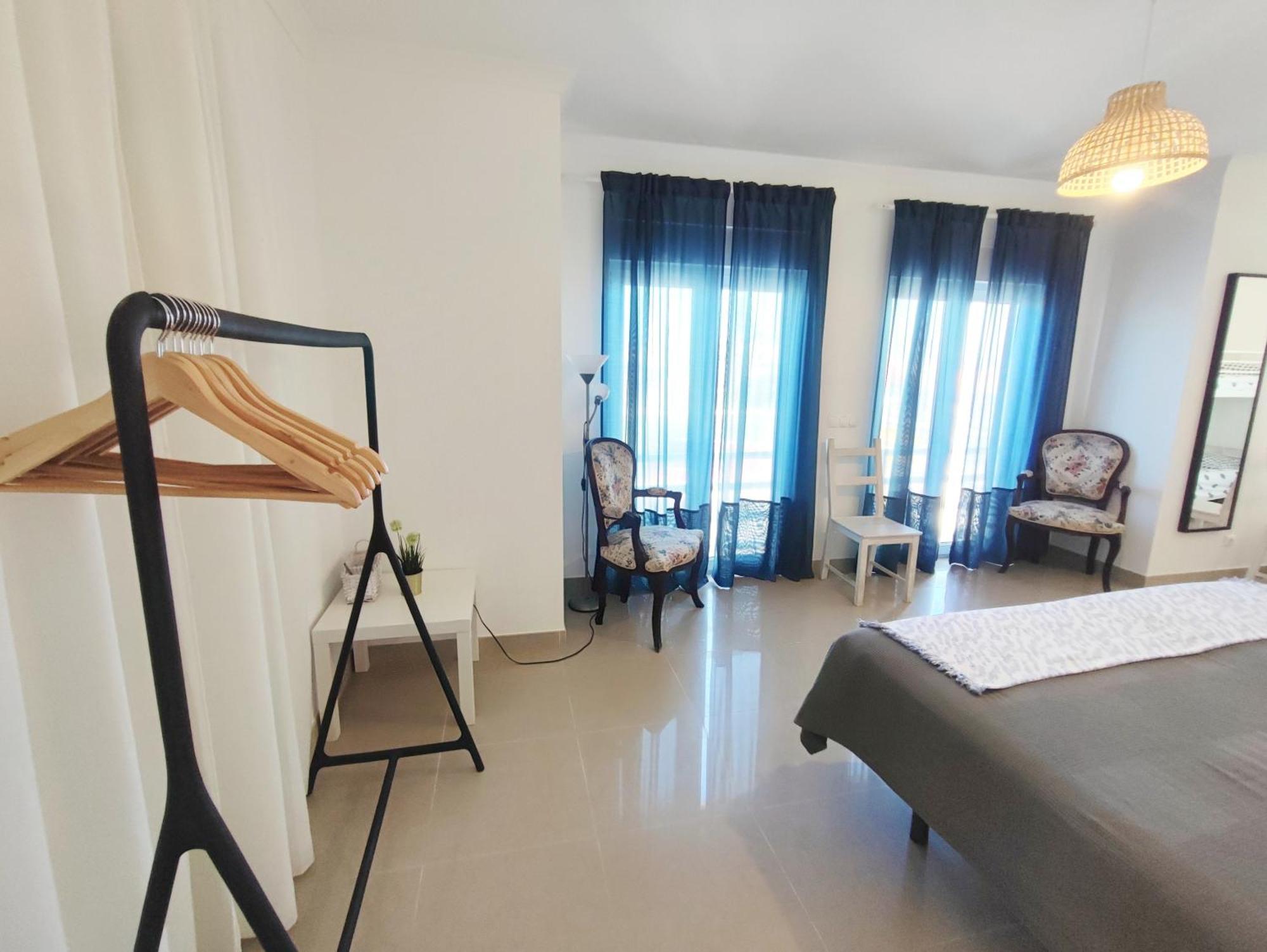 Pksc Surf House Hotell Peniche Rum bild